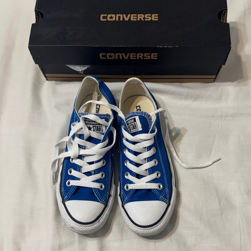 Converse Womens Classic Blue Sneakers